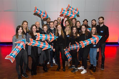 Mit ihrer Kampagne "So simpel. So schnell. Zovirax." konnte das Team der HSD mit ihrer Partneragentur SAATCHI & SAATCHI und dem Kunden Zovirax den bronzefarbigen Junior gewinnen.